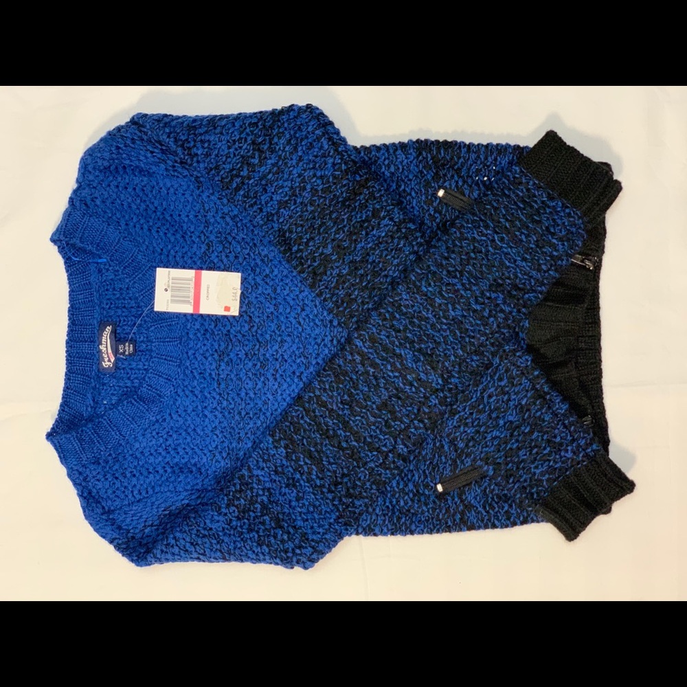 Freshman Women’s Cropped Sweater SIZE XS